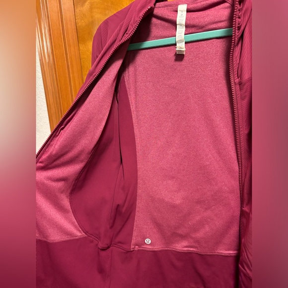 2 in 1 Lululemon Athletic Jacket | Size 8 | Reversible! - Picture 4 of 5